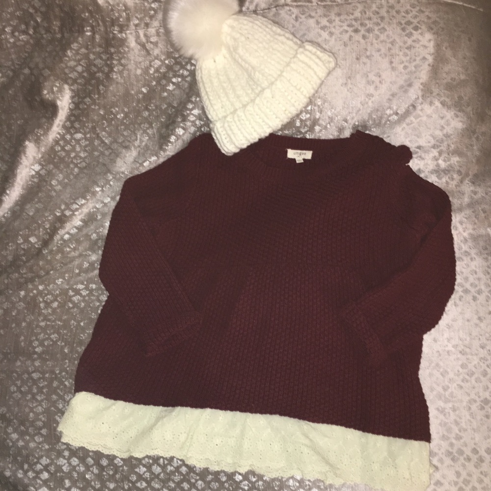 Textured Lace hem Sweater - Picture 3 of 5